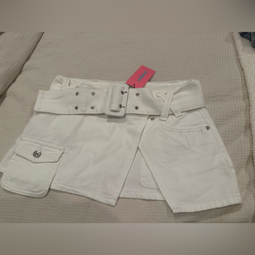 Edikted White Mini Skirt with Belt NWT - image 1
